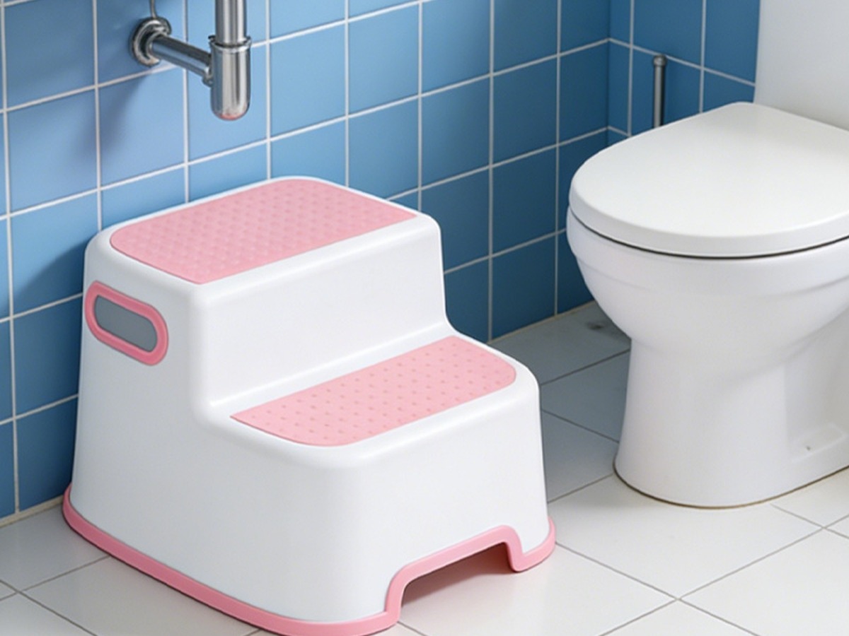 Child-step-stool-bathroom